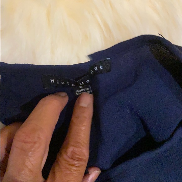 Navy blue blouse with ruffle sleeves by Haute Monde size Small - Picture 6 of 7